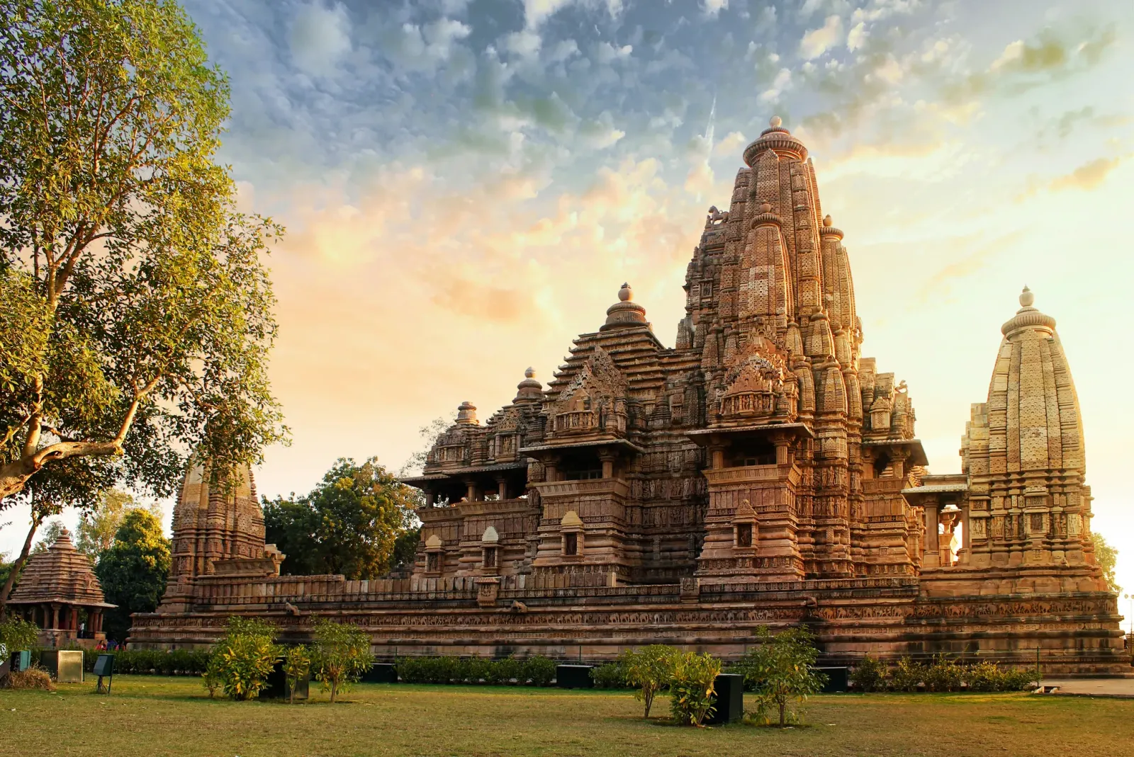 Madhya Pradesh, Madhya Pradesh